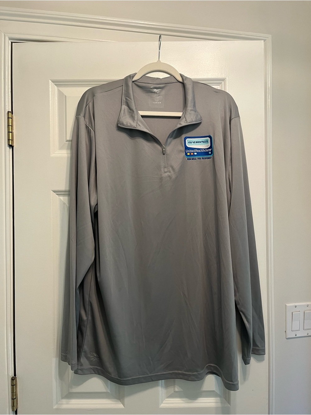 Reebok Gray Men's Long-Sleeve Quarter-Zip Pullover
